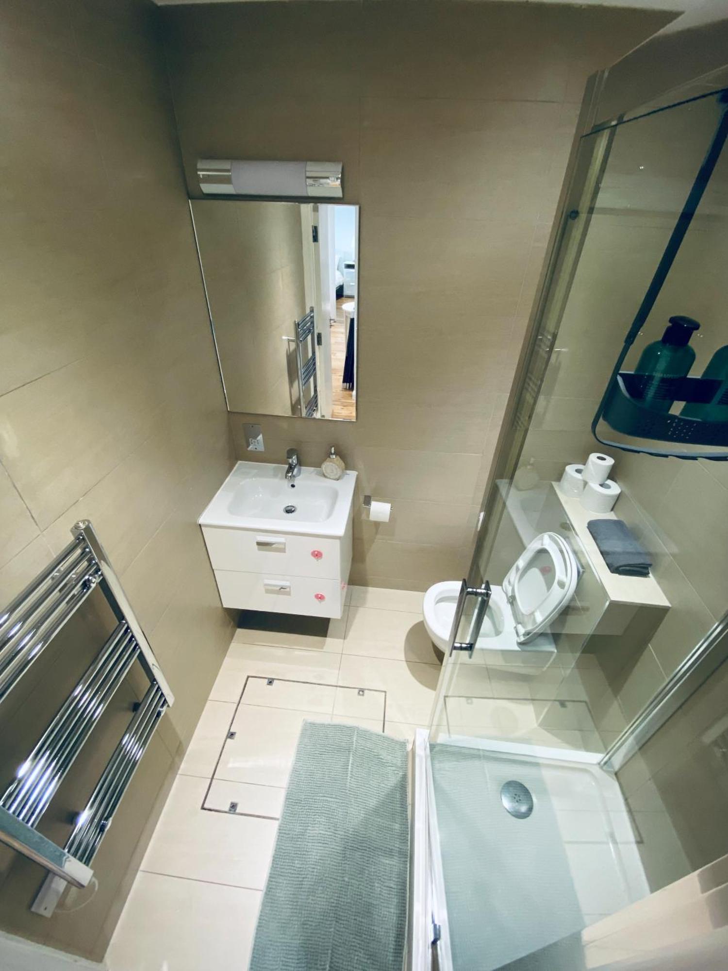 2 Bedroom Flat - 2 Bath - 15 Min Camden Town London Luaran gambar
